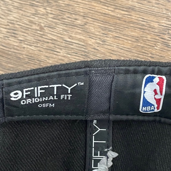 New Era Golden State Warriors hat in excellent condition! - Picture 4 of 7